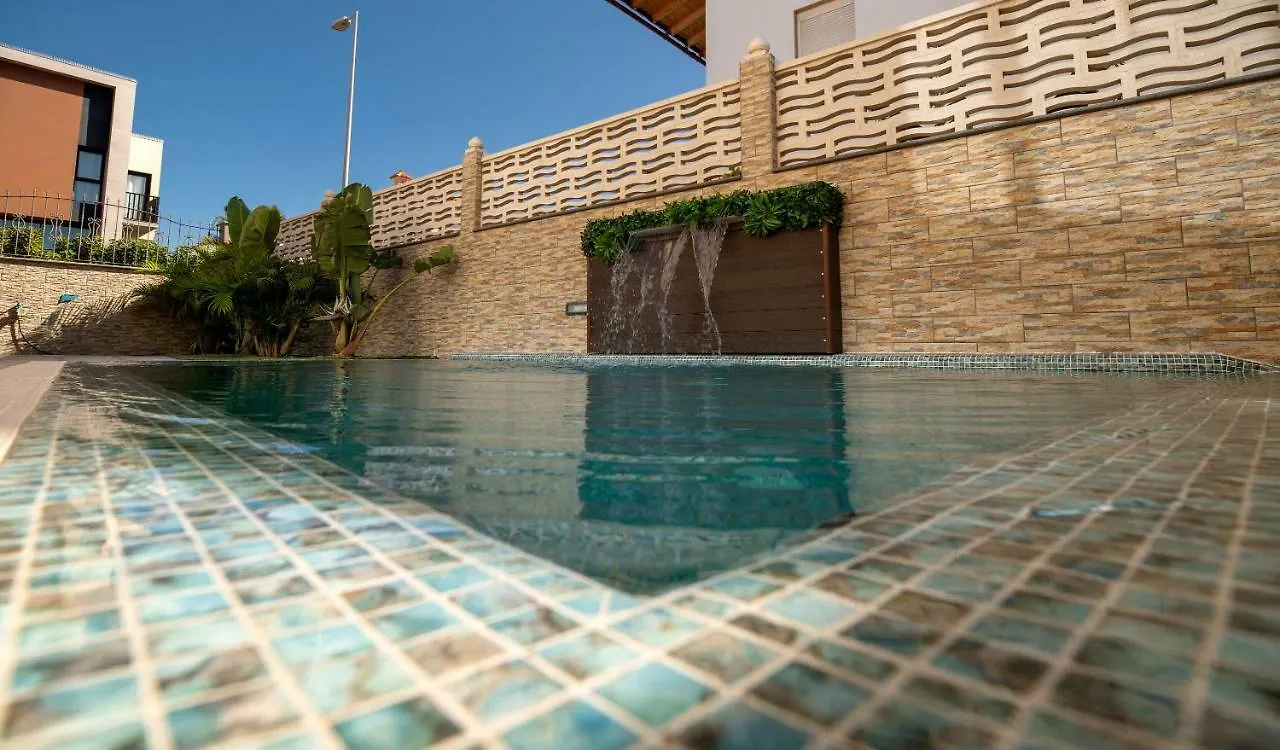 Villa Villa, Private Heated Pool And Jacuzzi . Maspalomas