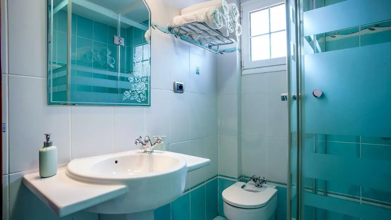 Villa, Private Heated Pool And Jacuzzi . Maspalomas  Villa Maspalomas (Gran Canaria)